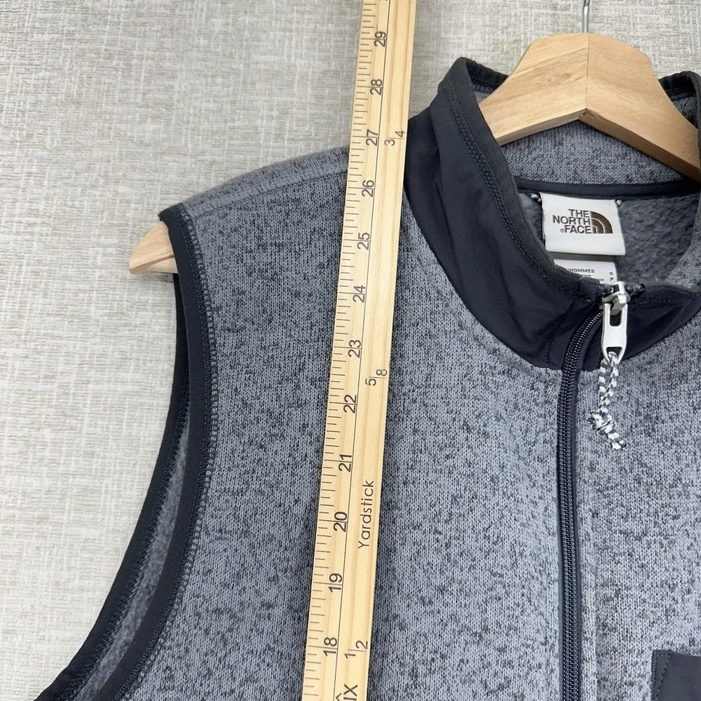 The North Face Vest Mens Small Gray Sweater Fleece Full Zip‎ Pockets NF0ASGL3